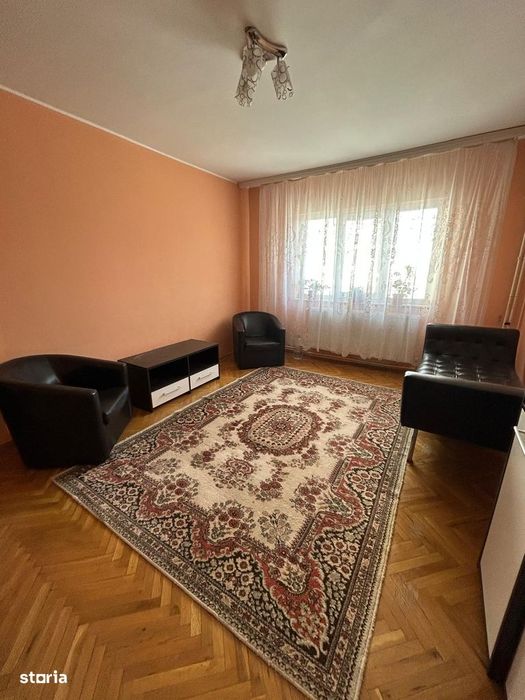 3 Camere Etaj 2 - Casa De Cultura