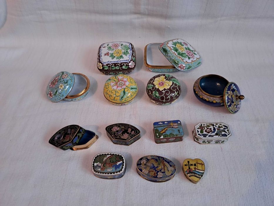 cutiuta bijuterii cloisonne