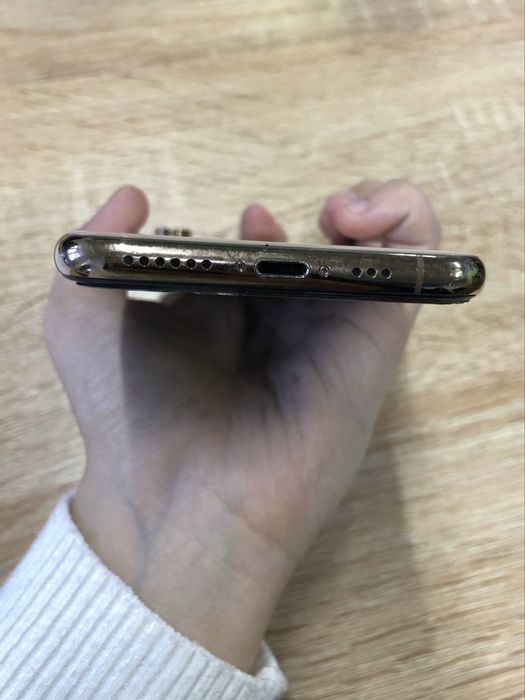 Iphone XS gold