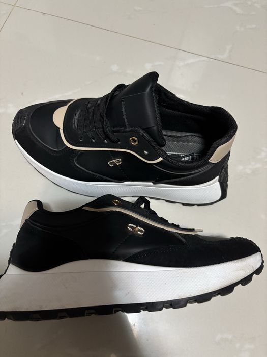 Маратонки 40 номер