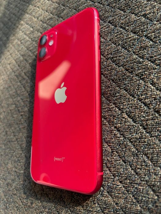 Продам iphone 11 128gb RED
