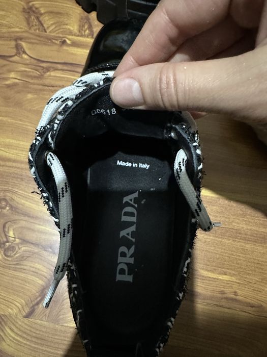 Женская обувь Prada