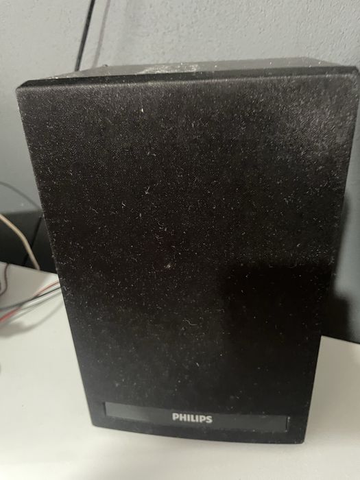 Sony radio /CD / ipod + boxe Philips