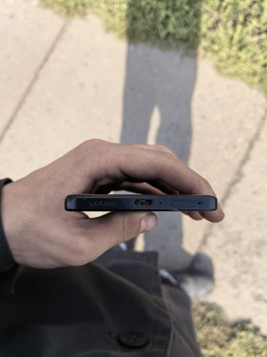 Poco F5 100к тг.