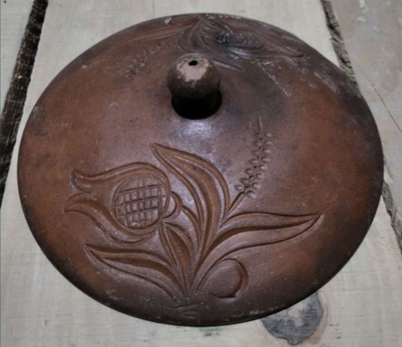 Obiecte/Vase de ceramica si zdrobitor lemn foarte vechi, de colectie