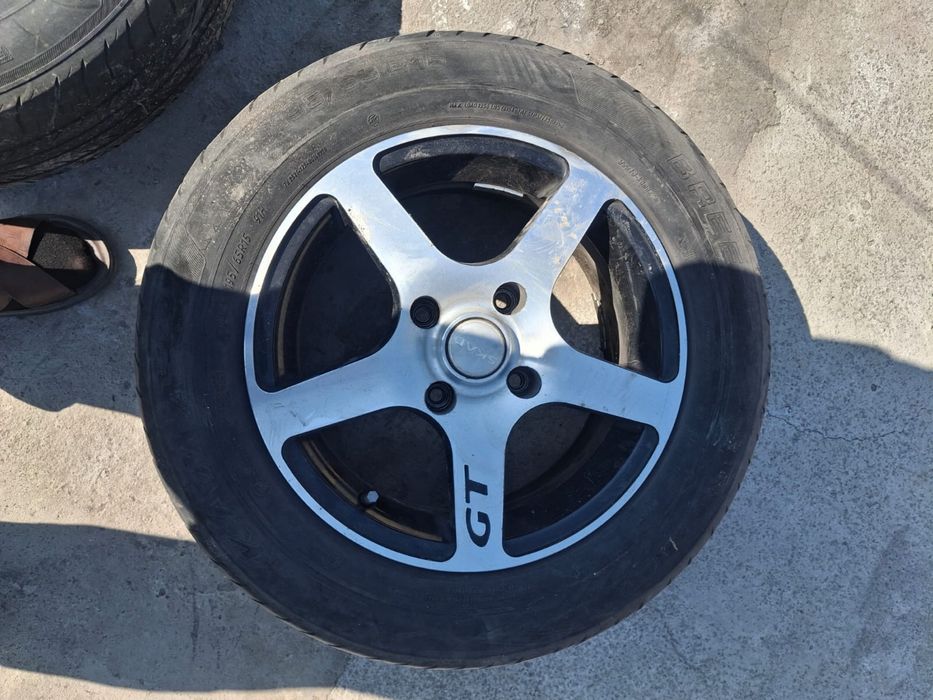 Продам шины летни