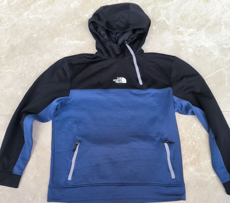 The North Face размер М Мъжки Суичър