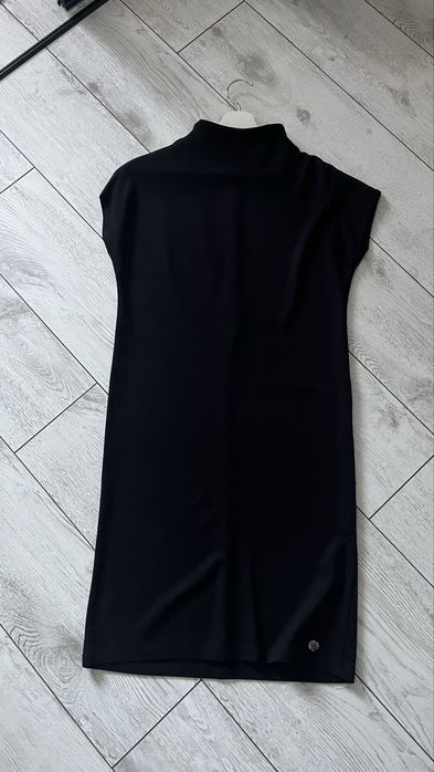 Продам платье трикотажное