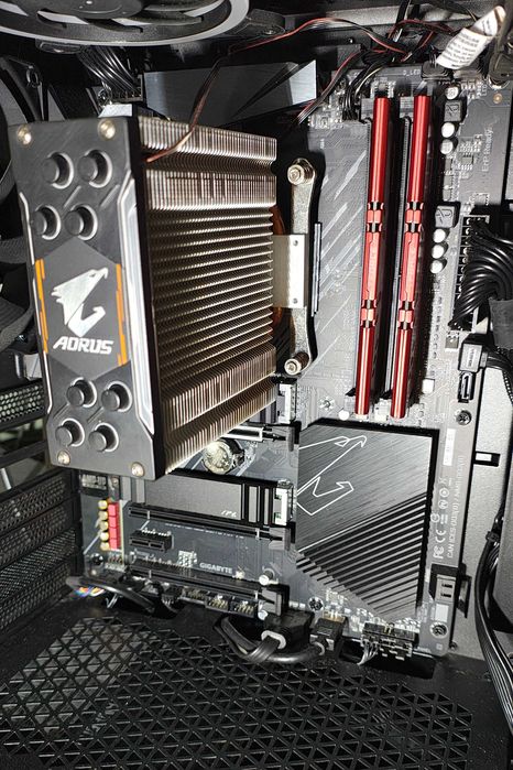 Placa de bază Gigabyte B550 Aorus Elite AX V2 Socket AM4