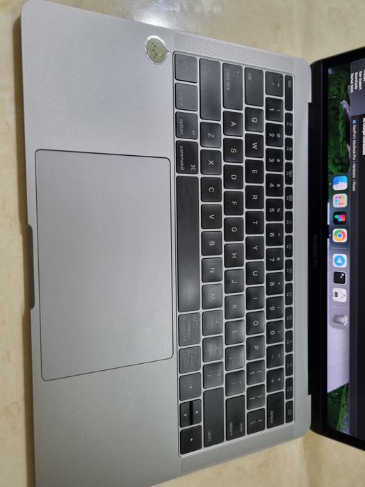 Macbook Pro core i5 2016