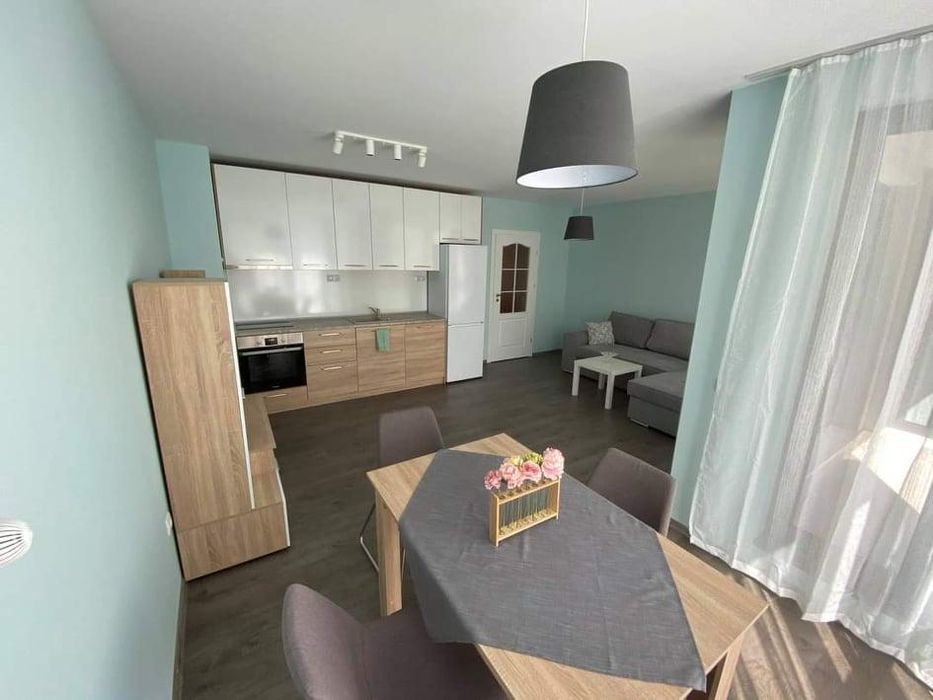 Дава се под наем Двустаен апартамент в София, Бъкстон - 65 кв.м за 649 € - Снимка #1