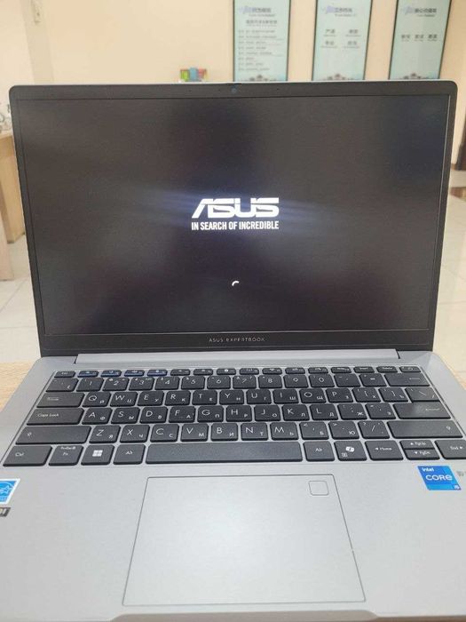 Продам Asus Expertbook P1403CVA