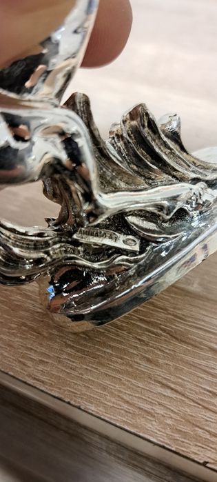 Cal Argintiu .e suflat cu Ag