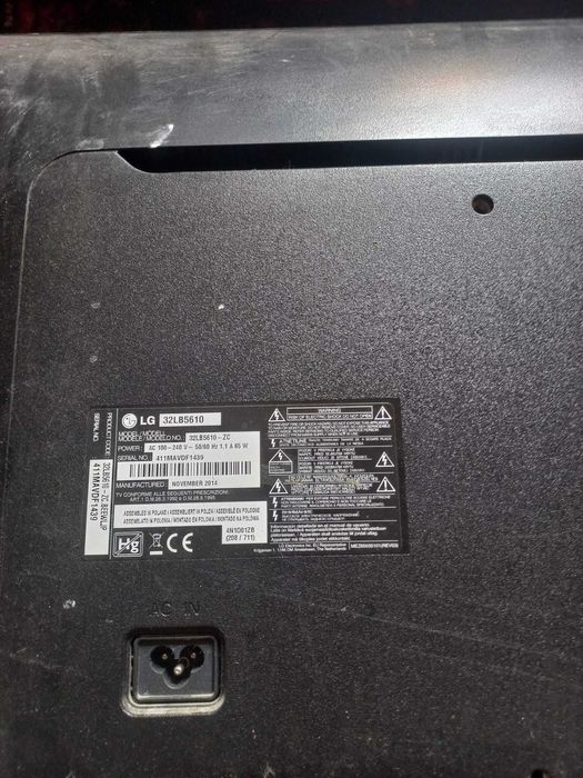 Tv lg pentru piese sau refacere
