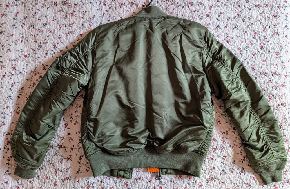 Alpha Industries MA-1 bomber jacket slim fit