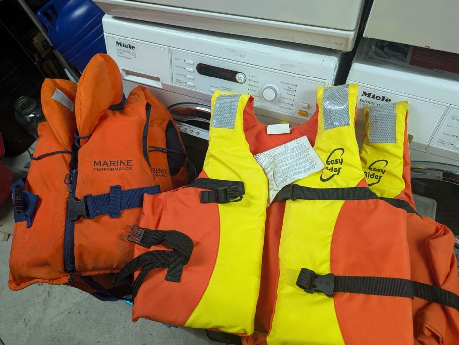 Veste salvare pentru copii