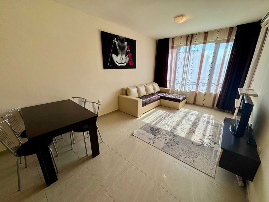 Продава се Двустаен апартамент в к.к. Слънчев бряг - 64 кв.м за 693 €/кв.м - Снимка #3