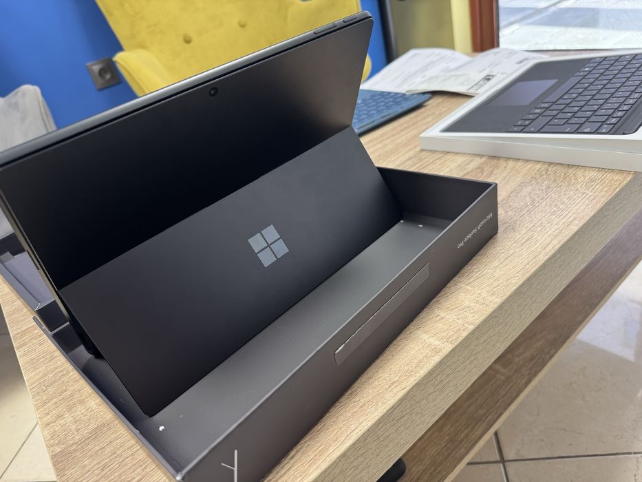 Microsoft surface pro 11 snapdragon arm