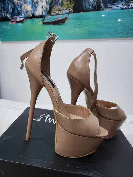 Sandale Modish mar.37 pret vanzare 260 lei