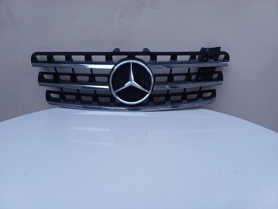 Предна решетка за Mercedes ML W164