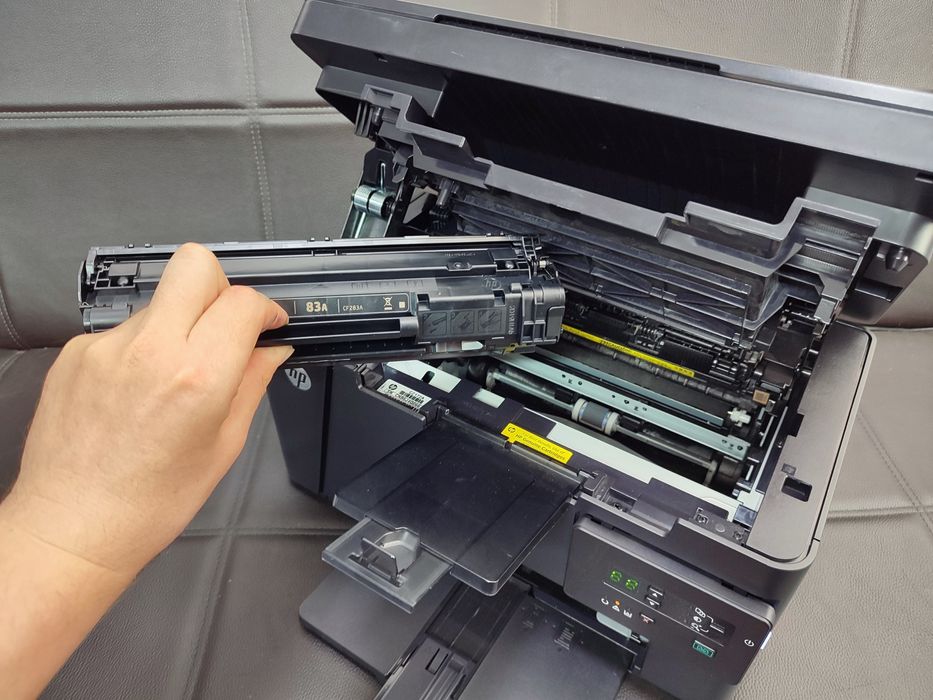 Лазерный принтер Hp LJ 125a MFP