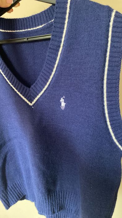 Продаю безрукавки