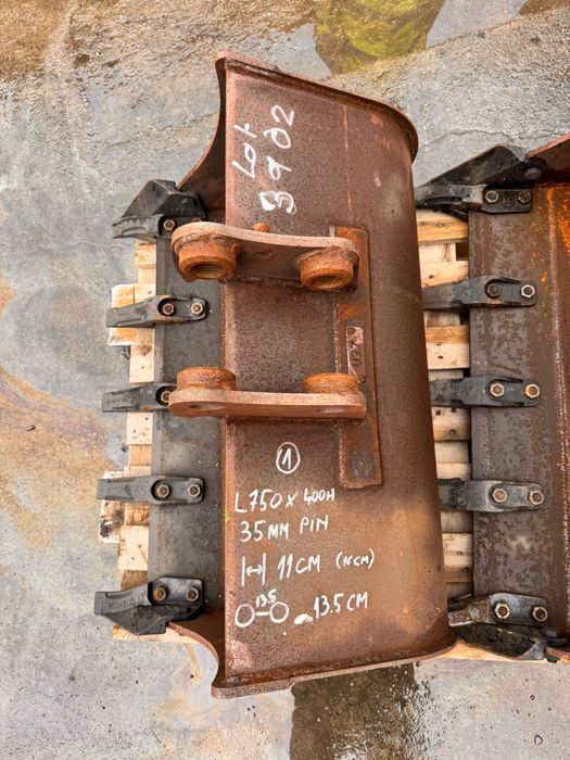 Cupa minexcator 75cm noua