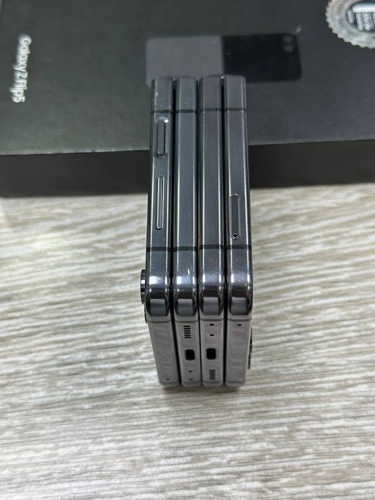 Samsung Z Flip 5  512/256Gb orginal 1 yil kafolotli