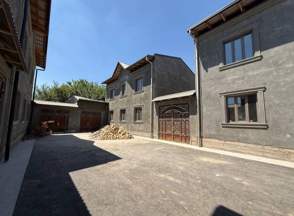 Дурмон Элитный проект асосида курилган 6 хона 2.8 сотикли евро коттедж