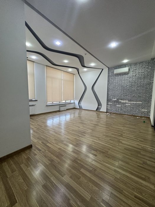 Хамза Метро недалеко Сдаётся офис 10 Комнат 310м2