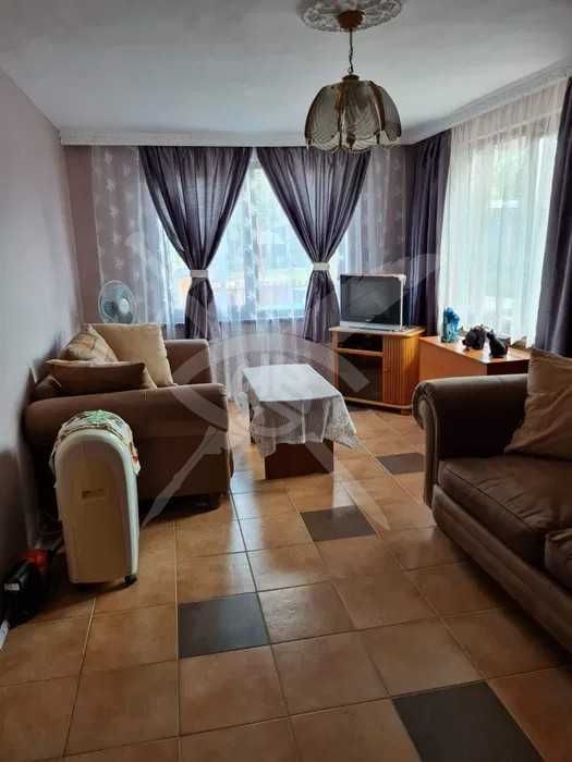 Къща - с. Тънково