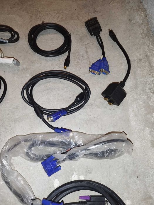Diferite cabluri alimentare PC/Vga/Hdmi/Dvi/Scart