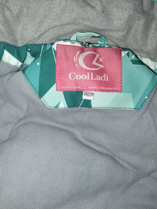 Продам лышный костюм зима