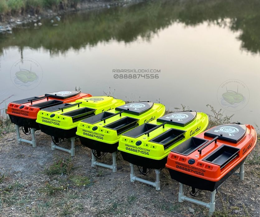 Бърза лодка за захранка TURBO с 3 години гаранция