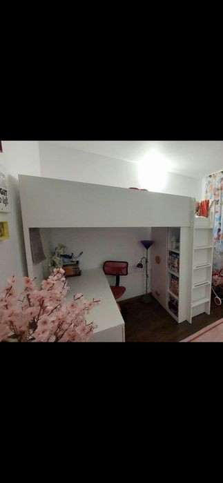Pat etajat Smastad IKEA