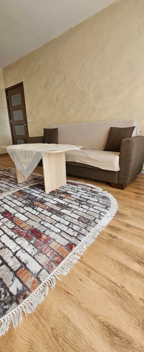 Дава се под наем Тристаен апартамент в Хасково, Промишлена зона - Юг - 82 кв.м за 255 € - Снимка #3