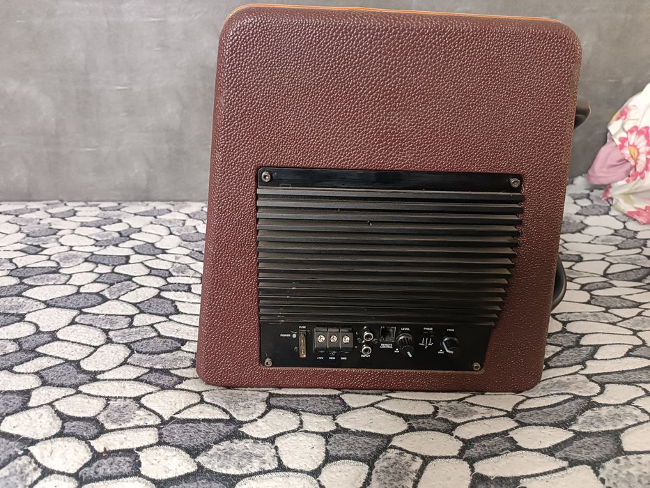 Продам сабвуфер 10 дуймов