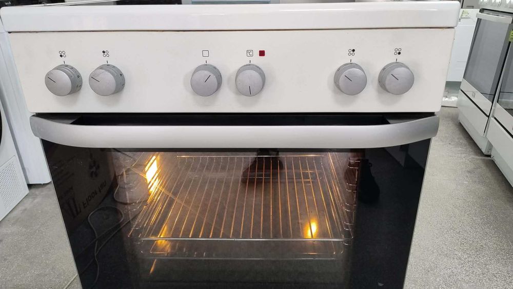 *ПРОМО* Комбинирана Готварска печка с керамични котлони Electrolux-Електролукс 72 л