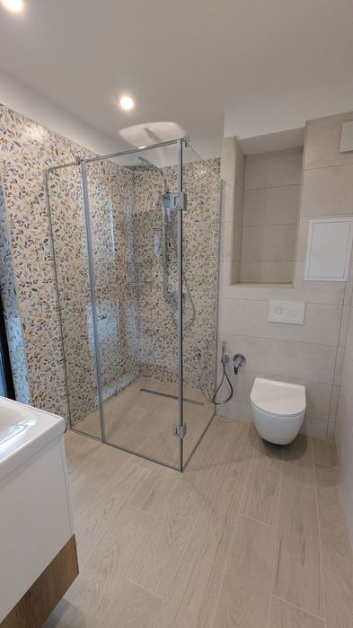 Дава се под наем Тристаен апартамент в София, Витоша - 94 кв.м за 1196.97 € - Снимка #8