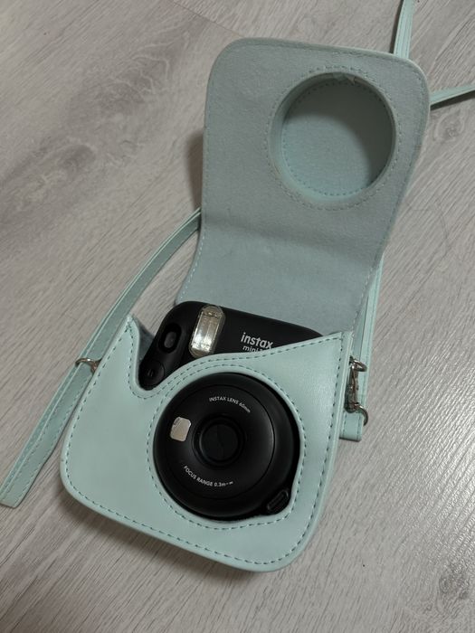 продам instax mini 11 ориг