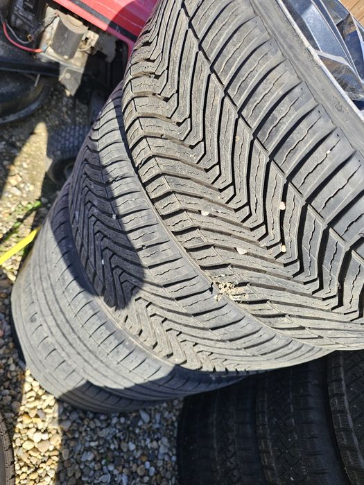 Jante Aliaj Bmw R19 5×120 /Cauciucuri  235 35 r19 2 dimensiuni