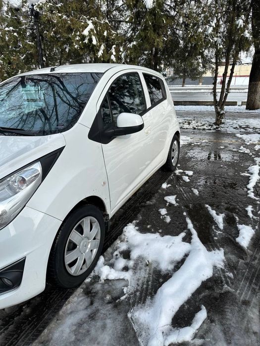 Срочно продается Spark год выпуска 2017 автомат коробка