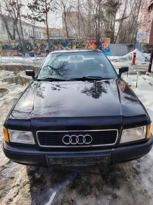 Продам АУДИ Б4 2л моно