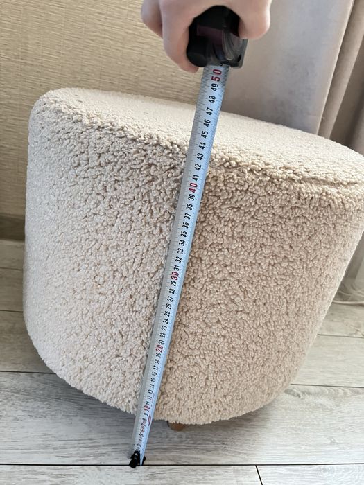 Продам пуфик букле