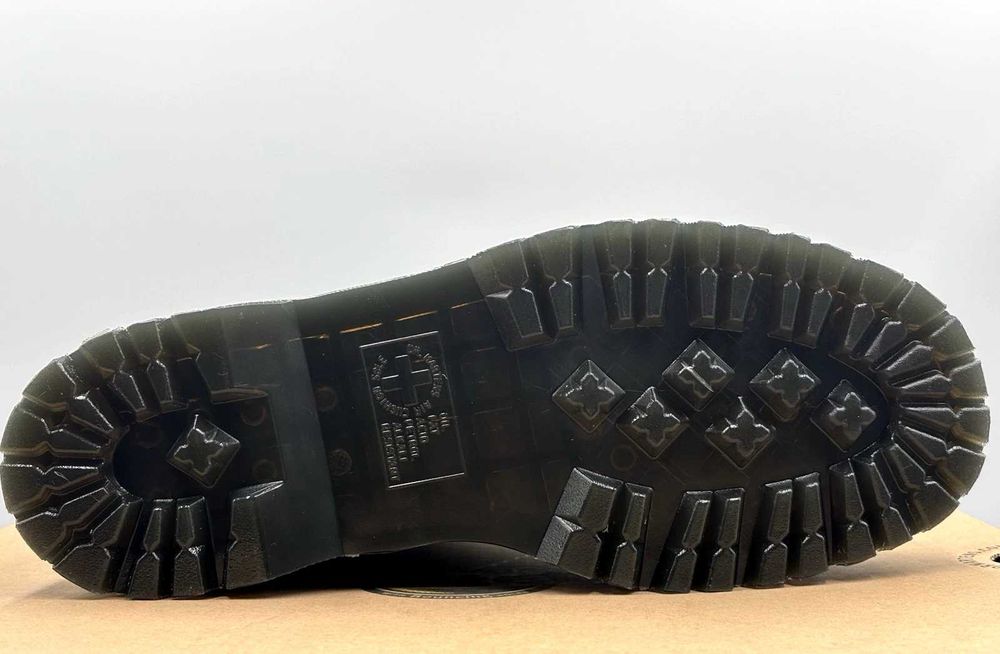 Dr Martens Jadon Smooth Leather Platform Boots
