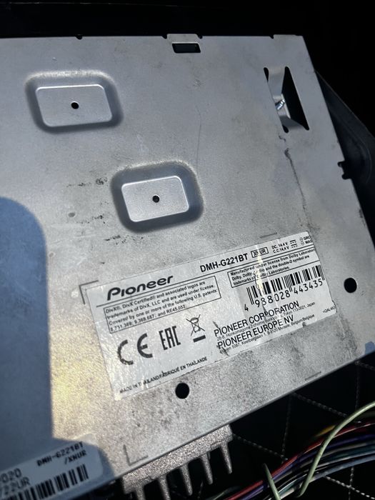 Продам магнитолу pioneer