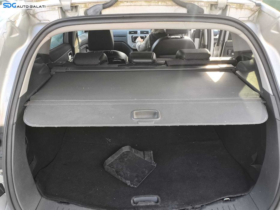Rulou Polita Tavita Capac Portbagaj Ford Kuga 1 2008 - 2013 (Prezinta Defect Fara Problema de Functionare) [LR0736]