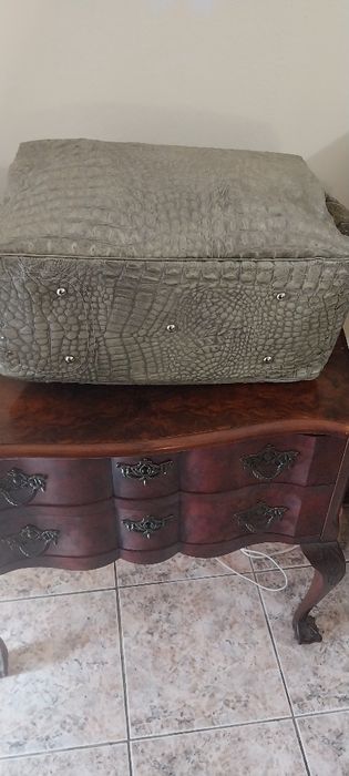 Пътна чанта от естествена кожа