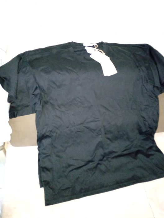 Луксозна черна мъжка тениска