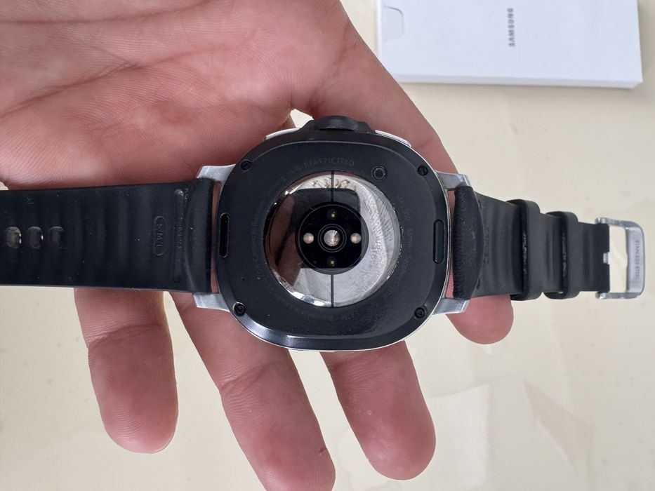 Поменяю на apple watch